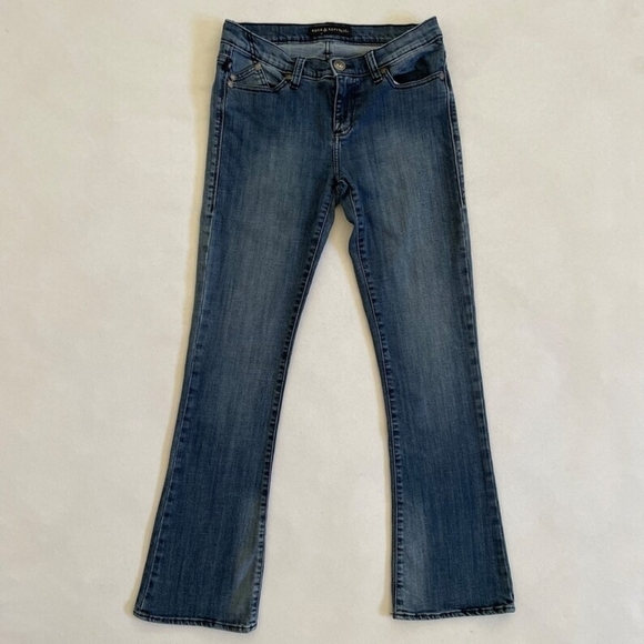 Rock & Republic Denim - Vintage Rock & Republic Kasandra Low Rise Bootcut Flare Embroidered Flap Pocket
